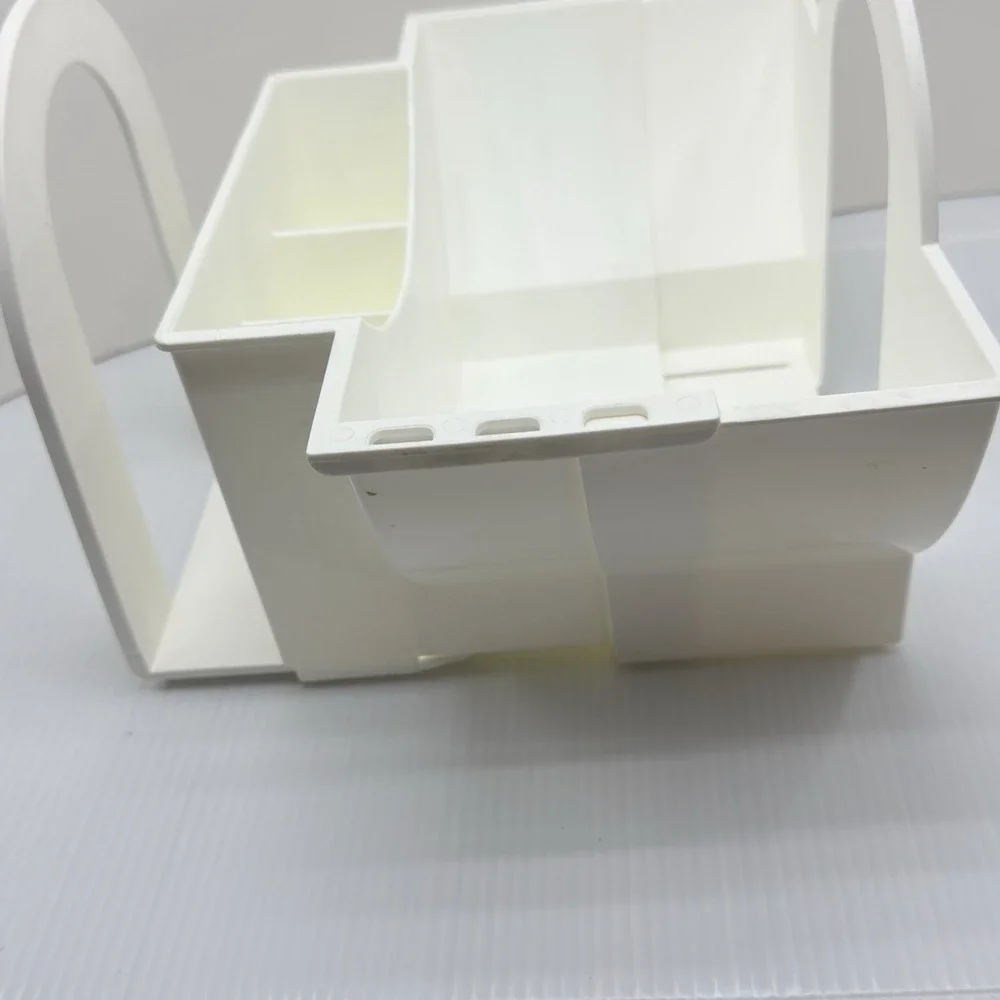 Pampered Chef Adjustable Plate Caddy #2831 Picnic Camping Outdoor Plate Utensil